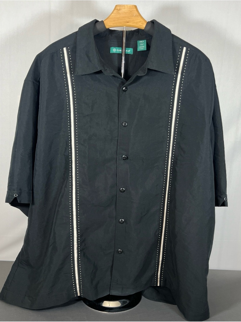 Cubavera Black Short-Sleeve Button-Down Shirt with White Trim